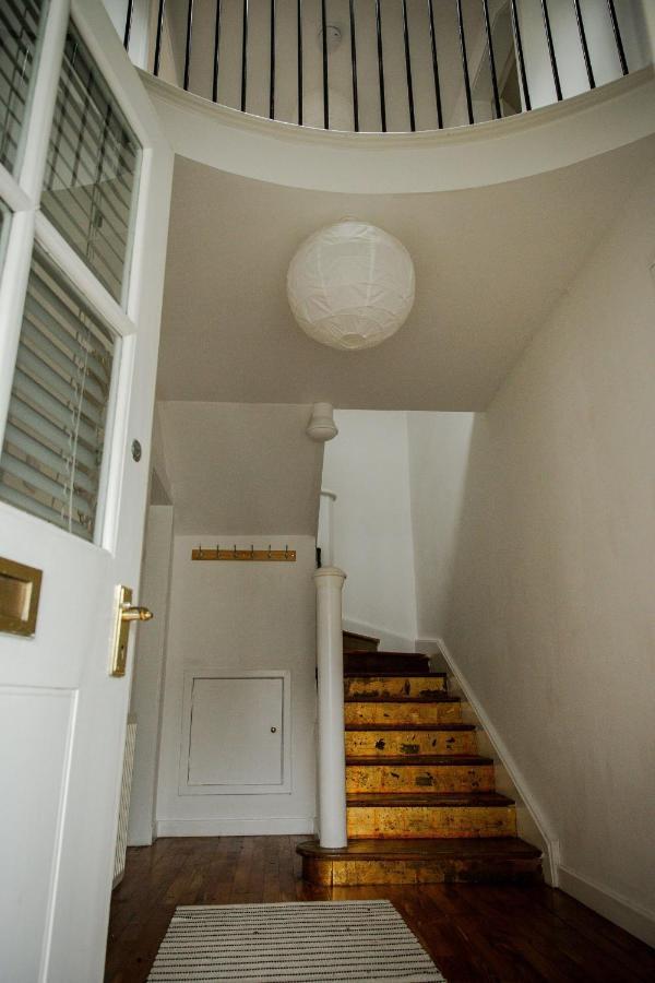 Villa Tower Square House à Alloa Extérieur photo